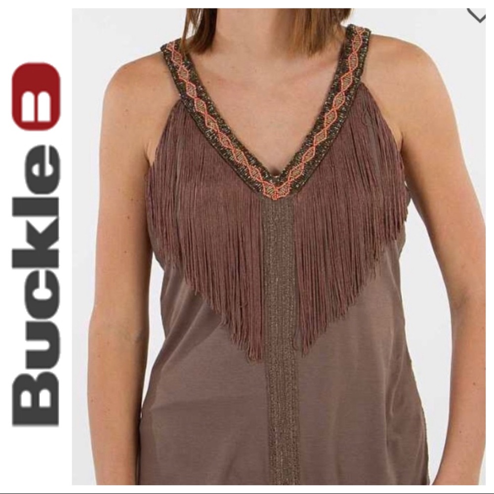 Gimmicks by BKE Fringe Tank Top
